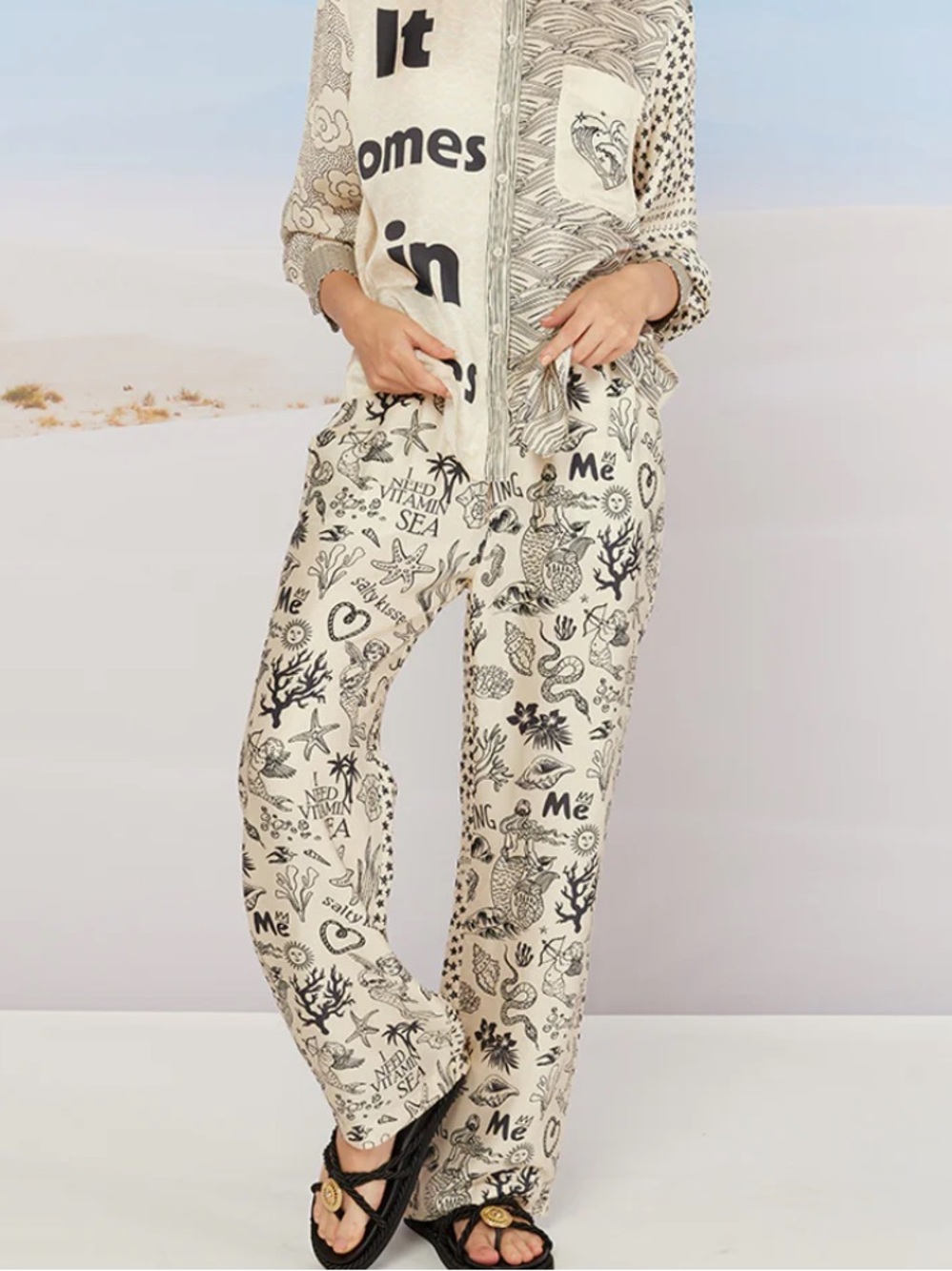 Women's Cream Straight-Leg Printed Pants